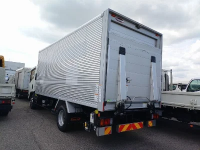 ISUZU ELF
