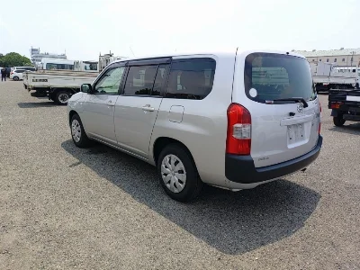 TOYOTA SUCCEED