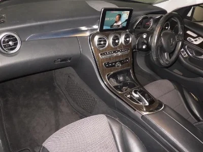MERCEDES BENZ C CLASS