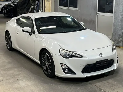 TOYOTA 86