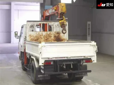 MITSUBISHI CANTER