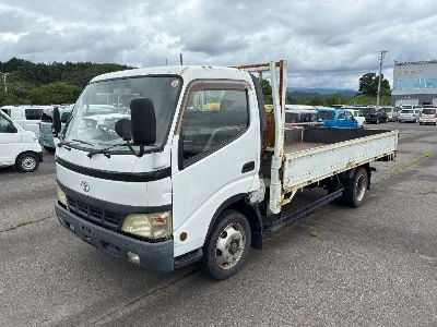 TOYOTA DYNA