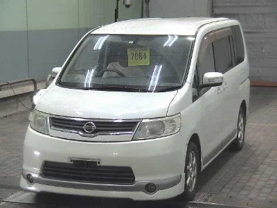 NISSAN SERENA