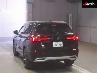 MITSUBISHI OUTLANDER PHEV