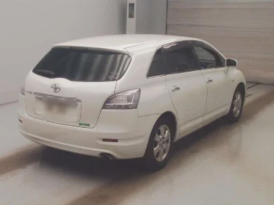 TOYOTA MARK X ZIO