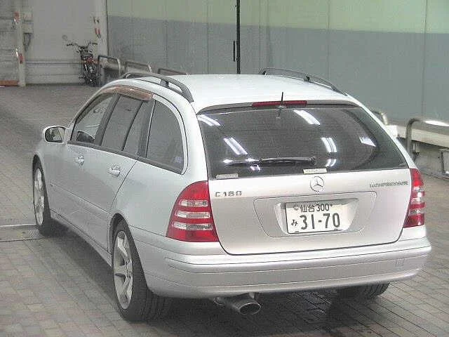 Mercedes-Benz C-Class  с аукциона в Японии