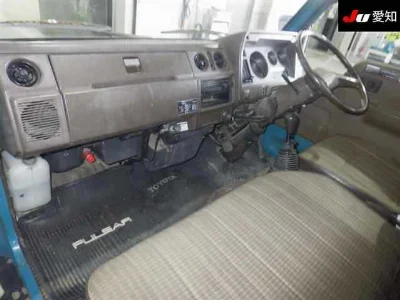 TOYOTA DYNA