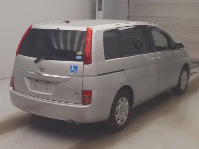 TOYOTA ISIS