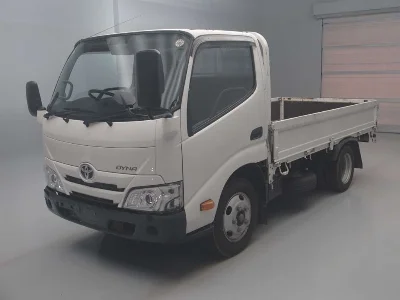 TOYOTA DYNA
