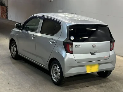 TOYOTA PIXIS EPOCH