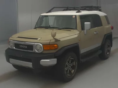 TOYOTA FJ CRUISER