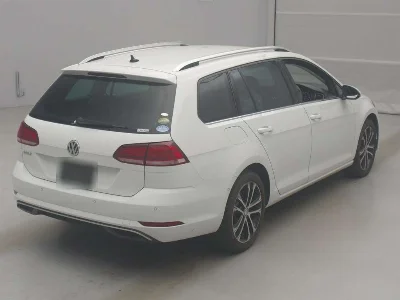 VOLKSWAGEN GOLF VARIANT