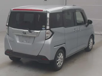 TOYOTA TANK