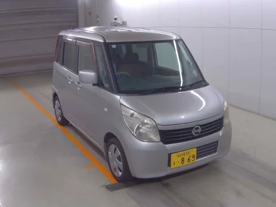 NISSAN ROOX