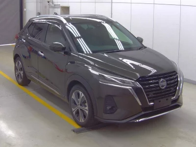 NISSAN KICKS