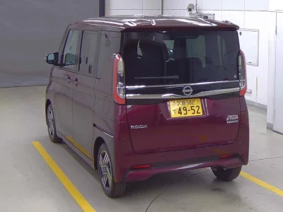 NISSAN ROOX