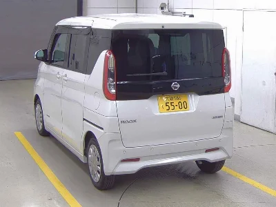 NISSAN ROOX