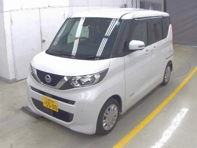 NISSAN ROOX