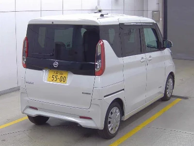 NISSAN ROOX