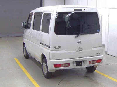 NISSAN CLIPPER VAN