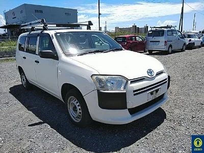 TOYOTA SUCCEED