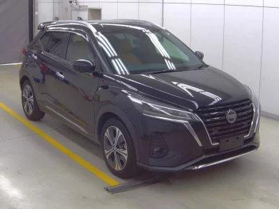 NISSAN KICKS