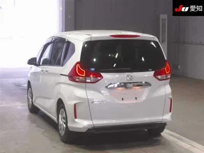 HONDA FREED+