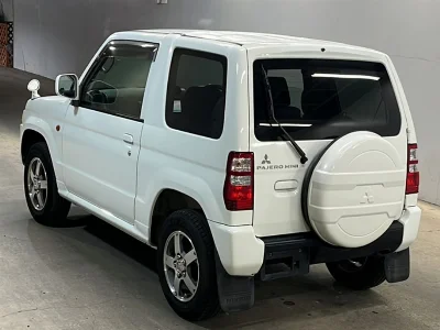 MITSUBISHI PAJERO MINI