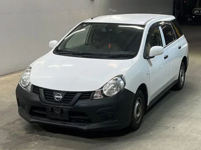 NISSAN AD