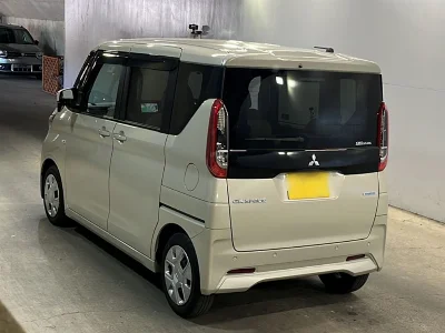 MITSUBISHI EK SPACE
