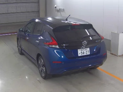 NISSAN LEAF