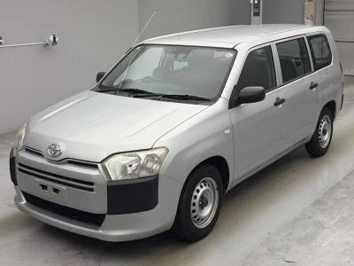 TOYOTA SUCCEED