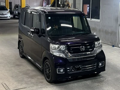 Honda N BOX CUSTOM
