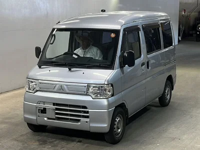MITSUBISHI MINICAB