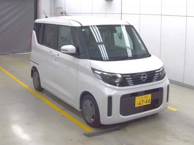 NISSAN ROOX