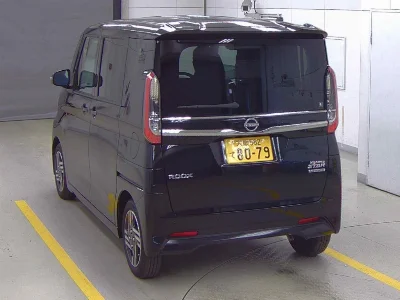 NISSAN ROOX