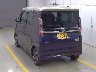NISSAN ROOX