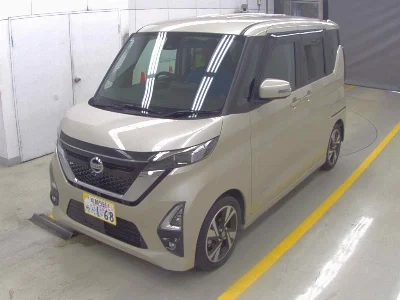 NISSAN ROOX