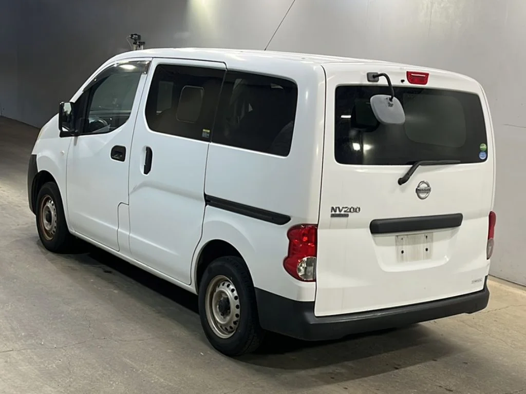 Nissan NV200 VANETTE VAN  с аукциона в Японии