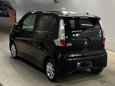 Mitsubishi EK CUSTOM