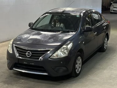 NISSAN TIIDA LATIO