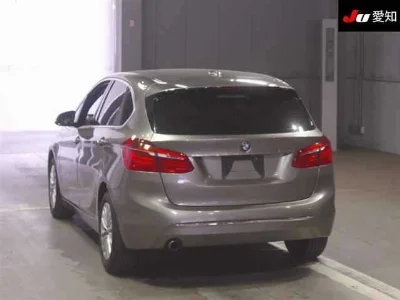 BMW 2 SERIES