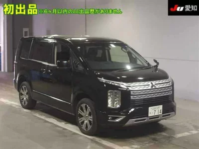 MITSUBISHI DELICA D5