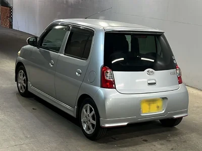 DAIHATSU ESSE