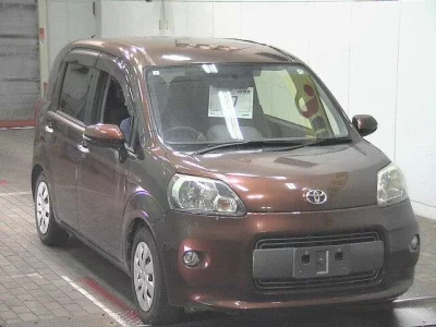 TOYOTA PORTE