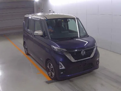 NISSAN ROOX