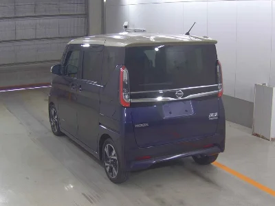 NISSAN ROOX