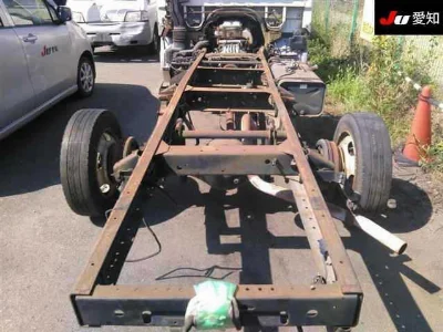 MITSUBISHI CANTER