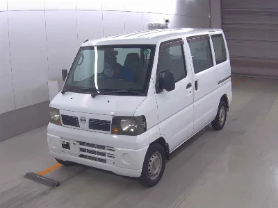 NISSAN CLIPPER