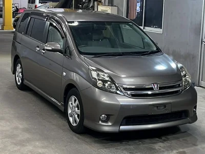 TOYOTA ISIS